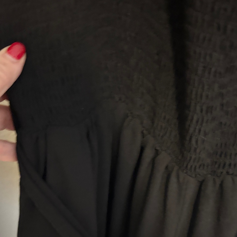 ARULA Elegant Black Jumpsuit - Picture 4 of 7
